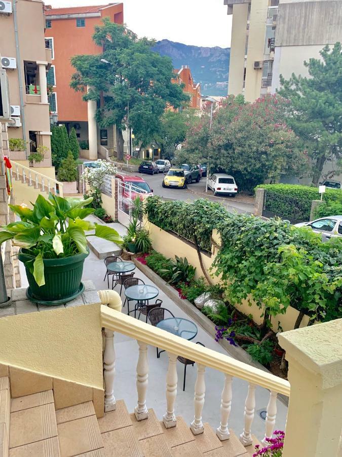 בודווה The Franeta Apartments Lux מראה חיצוני תמונה